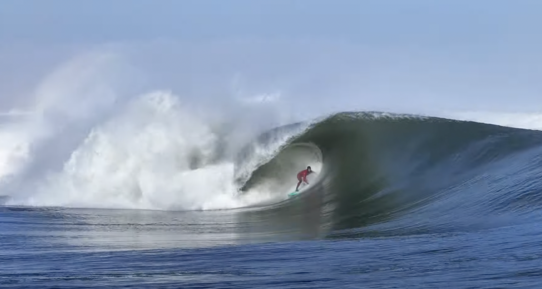 Koa Smith Chases GOAT Status at Pumping Skeleton Bay Video